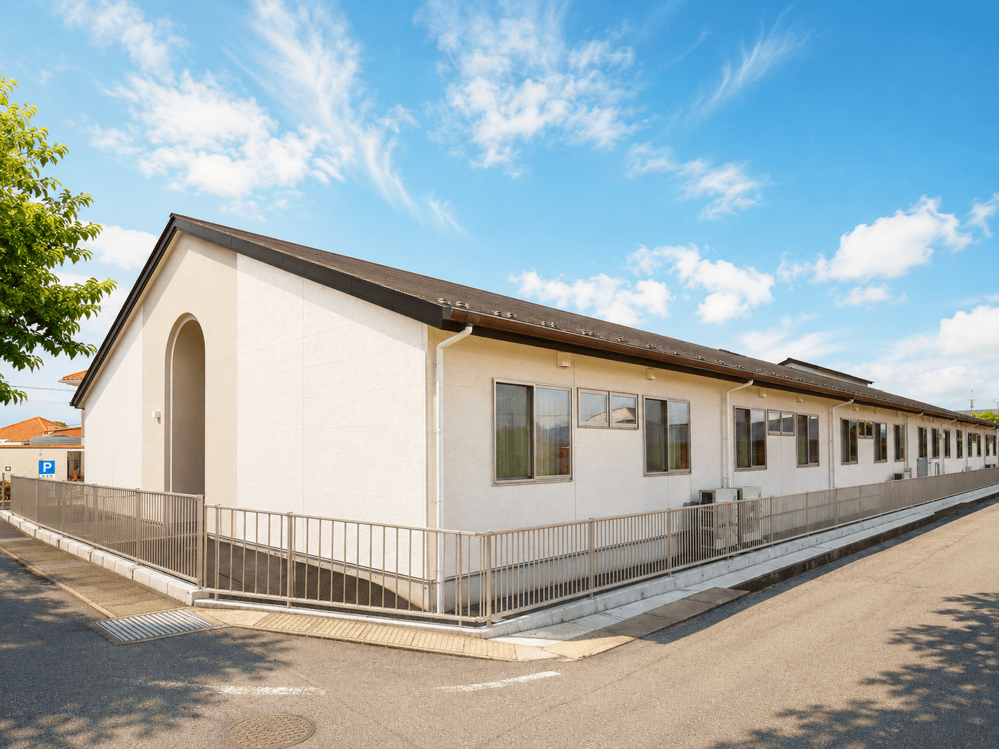 桜桃園多床室拠点の外観